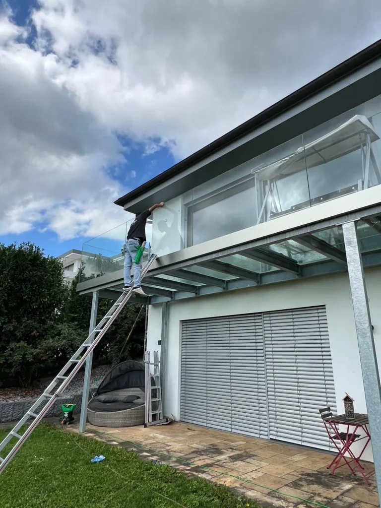 Fensterreinigung in Villingen-Schwenningen Fensterputzen vom Profi 2